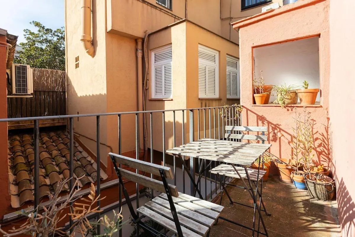 Intimate House - Heart Of Sarria Apartment Barcelona