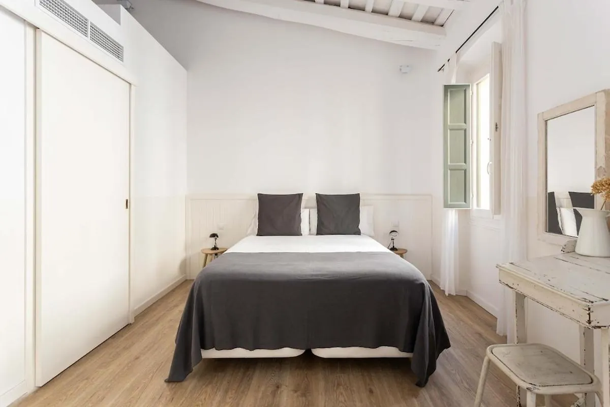 Intimate House - Heart Of Sarria Apartment Barcelona Spain