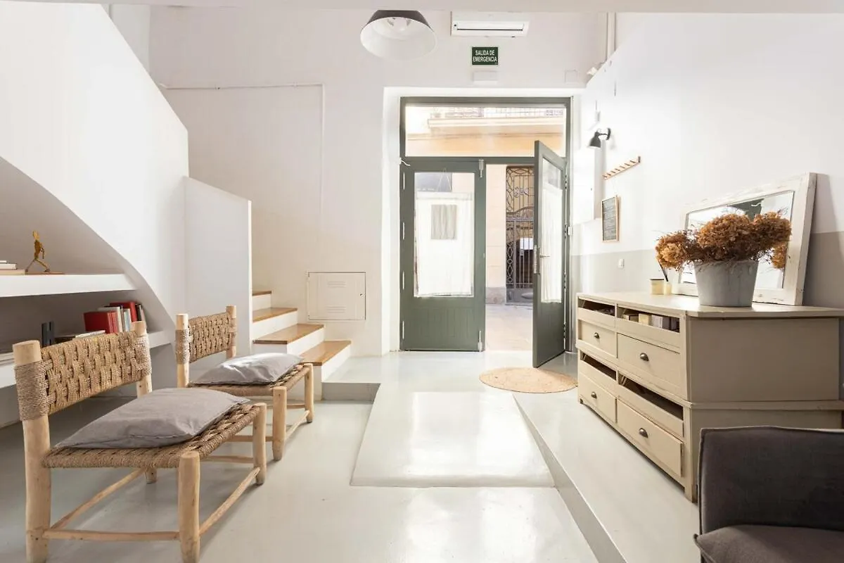 Intimate House - Heart Of Sarria Apartment Barcelona