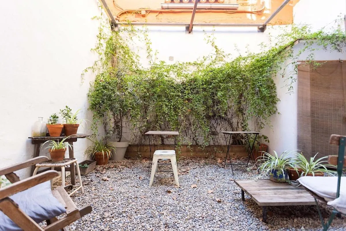 Intimate House - Heart Of Sarria Apartment Barcelona Spain