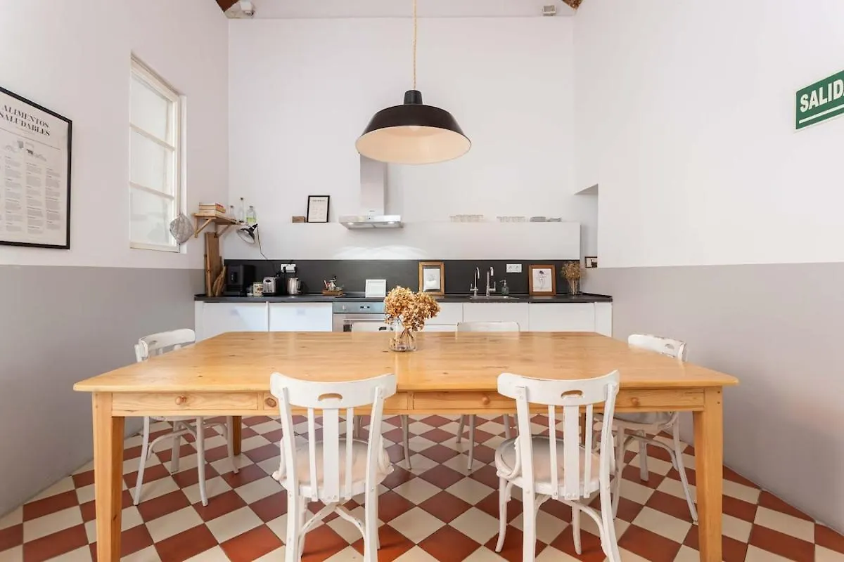 Intimate House - Heart Of Sarria Apartment Barcelona