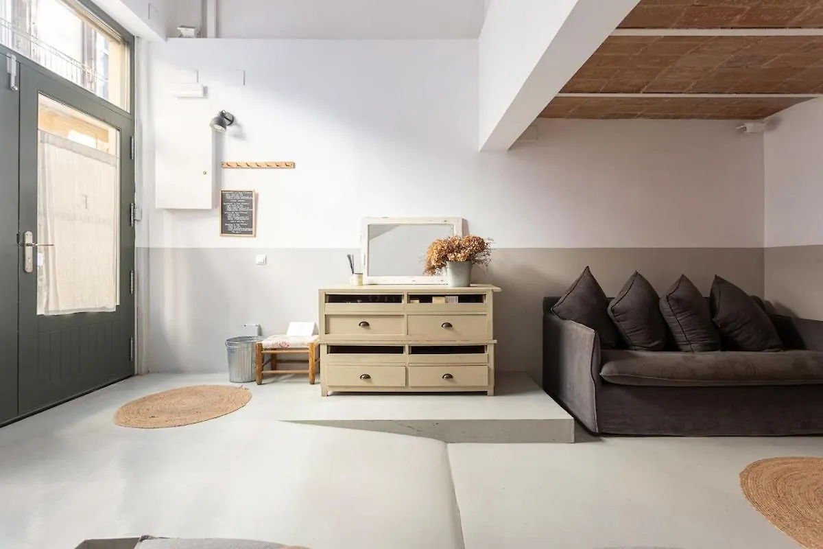 Intimate House - Heart Of Sarria Apartment Barcelona